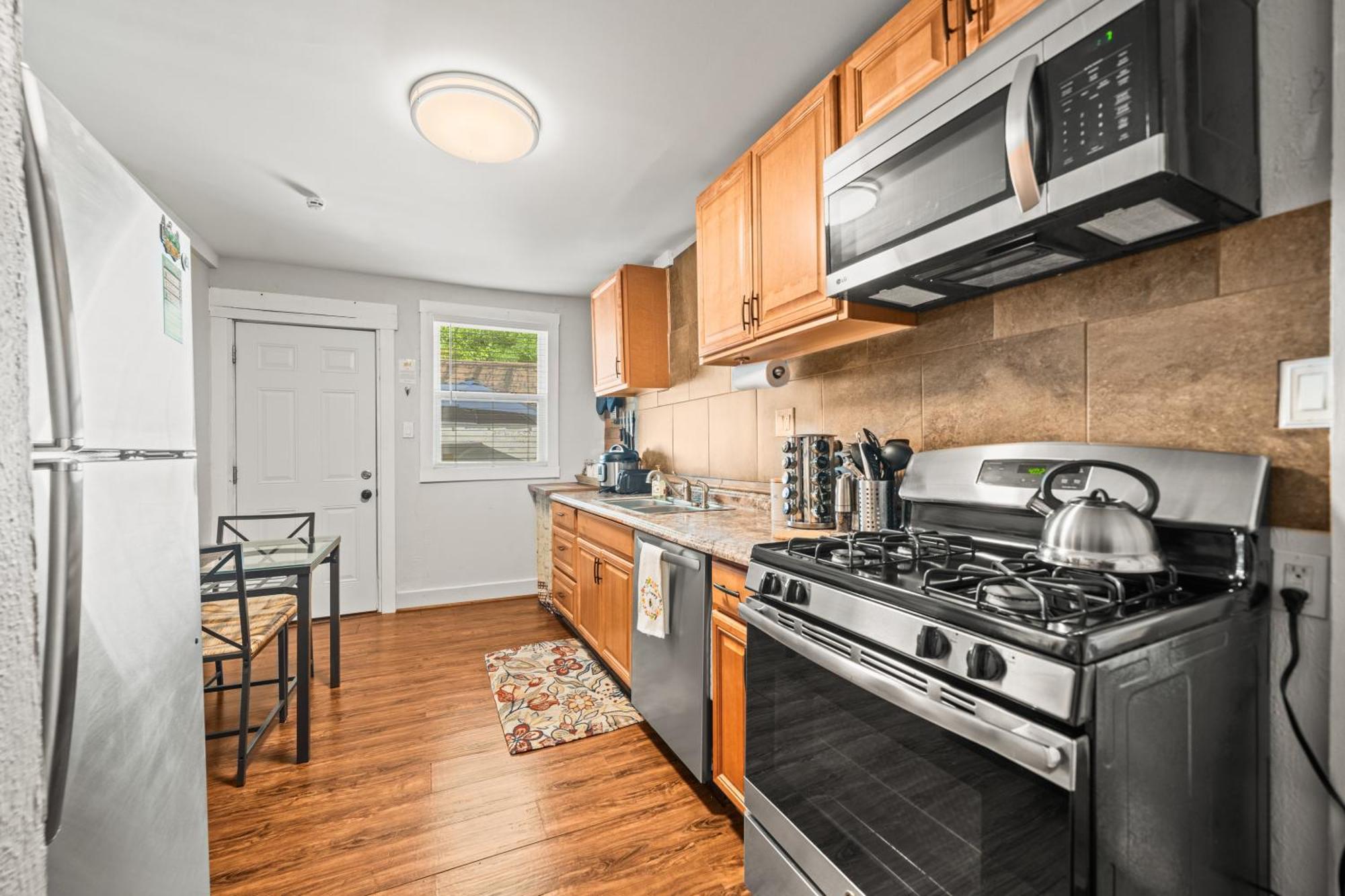 Cedar Blossom Bungalow Is A Cozy Getaway With A 5 Minute Walk To Downtown! Hot Springs Exteriér fotografie