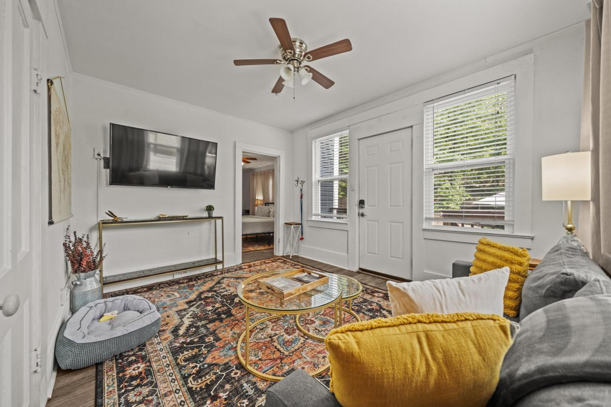 Cedar Blossom Bungalow Is A Cozy Getaway With A 5 Minute Walk To Downtown! Hot Springs Exteriér fotografie